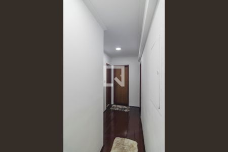 Corredor de apartamento à venda com 4 quartos, 134m² em Vila Bastos, Santo André