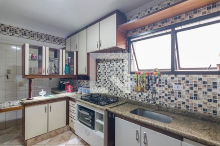 Apartamento à venda com 134m², 4 quartos e 2 vagasCozinha