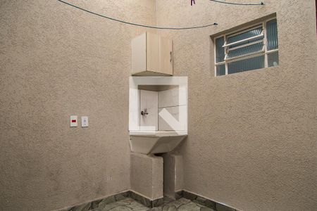Studio para alugar com 26m², 1 quarto e sem vaga Studio para alugar com 26m², 1 quarto e sem vagaÁrea de Serviço