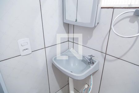 Banheiro - Pia de kitnet/studio para alugar com 1 quarto, 26m² em Vila Campestre, São Paulo