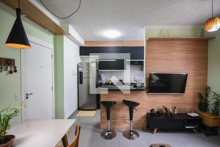 Sala de apartamento para alugar com 2 quartos, 42m² em Parque Reboucas, São Paulo