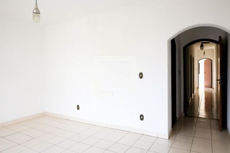 Casa à venda com 360m², 3 quartos e 6 vagas Casa à venda com 360m², 3 quartos e 6 vagasQuarto 1