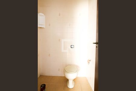 Casa à venda com 360m², 3 quartos e 6 vagas Casa à venda com 360m², 3 quartos e 6 vagasBanheiro