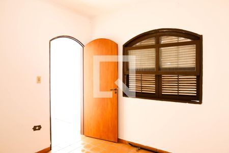 Casa à venda com 360m², 3 quartos e 6 vagas Casa à venda com 360m², 3 quartos e 6 vagasQuarto 3