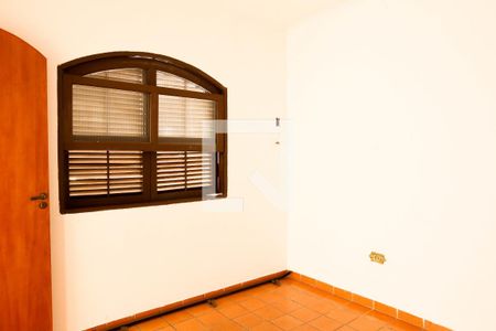 Casa à venda com 360m², 3 quartos e 6 vagas Casa à venda com 360m², 3 quartos e 6 vagasQuarto 3