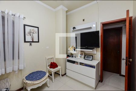 Apartamento à venda com 135m², 4 quartos e 1 vaga Apartamento à venda com 135m², 4 quartos e 1 vagaQuarto 3
