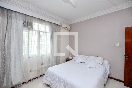 Quarto 2 de apartamento à venda com 4 quartos, 135m² em Icaraí, Niterói