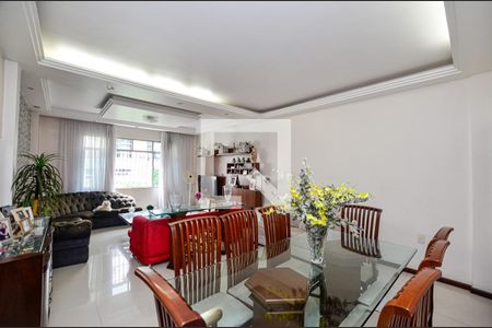 Sala de apartamento à venda com 4 quartos, 135m² em Icaraí, Niterói