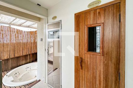 Casa à venda com 700m², 8 quartos e 2 vagasJacuzzi/Sauna