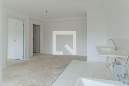 Cozinha e área de serviço de apartamento à venda com 1 quarto, 35m² em Liberdade, São Paulo