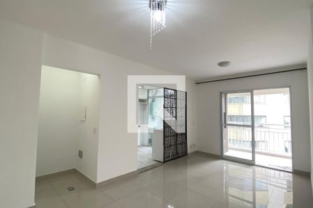 Sala de apartamento para alugar com 3 quartos, 87m² em Alphaville Industrial, Barueri