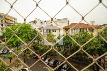 Vista do Quarto 1 de apartamento para alugar com 2 quartos, 70m² em Vila Isabel, Rio de Janeiro