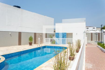 Apartamento para alugar com 46m², 2 quartos e 1 vaga Apartamento para alugar com 46m², 2 quartos e 1 vagaÁrea comum - Piscina