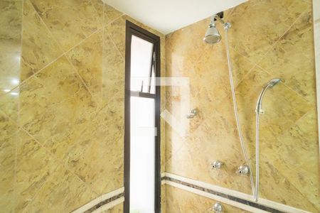 Apartamento à venda com 300m², 3 quartos e 4 vagasBanheiro - Suite 3