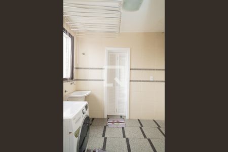 Apartamento à venda com 300m², 3 quartos e 4 vagasÁrea de Serviço