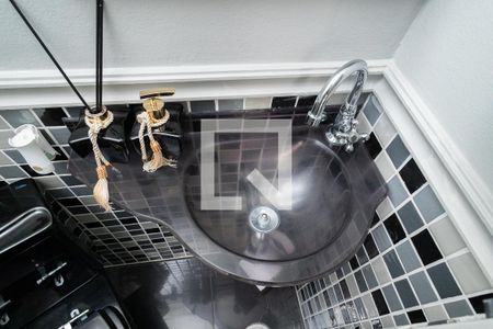 Apartamento à venda com 300m², 3 quartos e 4 vagasLavabo 