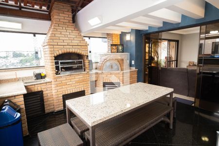 Apartamento à venda com 300m², 3 quartos e 4 vagasCobertura - Churrasqueira