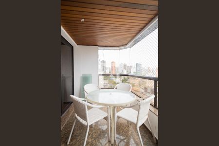 Apartamento à venda com 300m², 3 quartos e 4 vagasSacada -Cobertura 