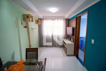 Sala de apartamento à venda com 2 quartos, 50m² em Itaquera, São Paulo