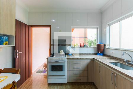 Casa à venda com 215m², 3 quartos e 5 vagasCozinha