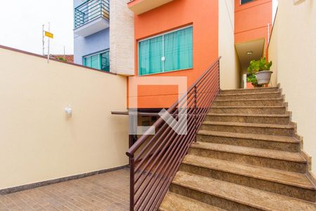 Casa à venda com 215m², 3 quartos e 5 vagasEntrada