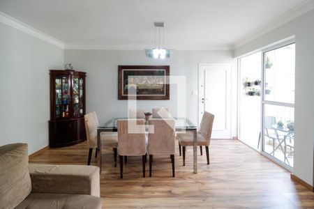 Apartamento à venda com 111m², 3 quartos e 1 vagaSala