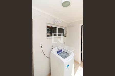 Apartamento à venda com 111m², 3 quartos e 1 vagaÁrea de Serviço