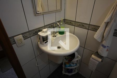 Casa à venda com 232m², 4 quartos e 2 vagasSuíte 4