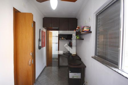 Casa à venda com 232m², 4 quartos e 2 vagasSuíte 3
