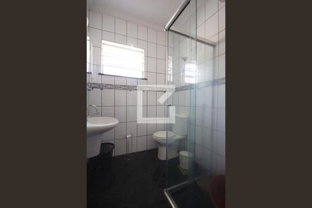 Casa à venda com 232m², 4 quartos e 2 vagasSuíte 1 e 2