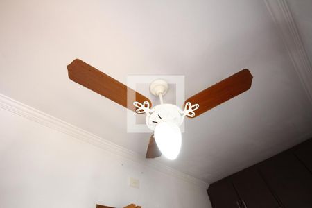 Casa à venda com 232m², 4 quartos e 2 vagasSuíte 3