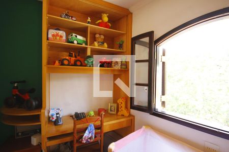 Casa à venda com 232m², 4 quartos e 2 vagasSuíte 1 e 2