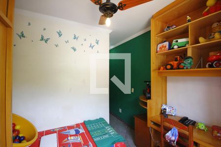 Casa à venda com 232m², 4 quartos e 2 vagasSuíte 1 e 2