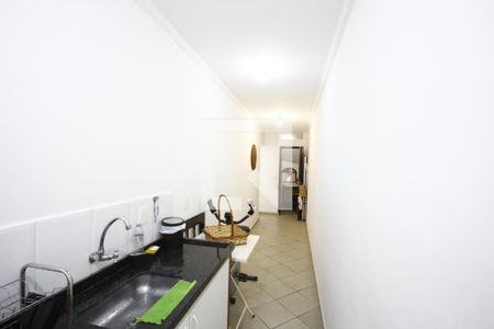 Casa à venda com 232m², 4 quartos e 2 vagasCozinha de apoio