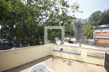 Varanda de casa à venda com 4 quartos, 232m² em Cambuci, São Paulo