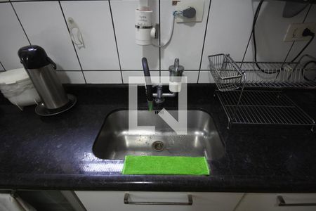 Casa à venda com 232m², 4 quartos e 2 vagasCozinha