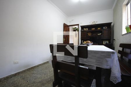 Casa à venda com 232m², 4 quartos e 2 vagasCopa