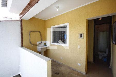 Casa à venda com 232m², 4 quartos e 2 vagasÁrea de Serviço 2