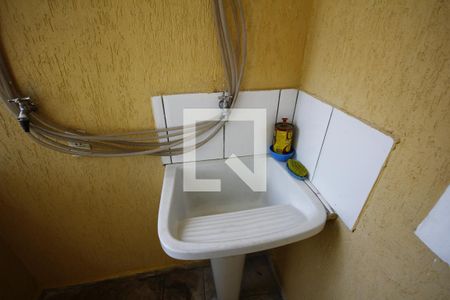 Casa à venda com 232m², 4 quartos e 2 vagasÁrea de Serviço 2