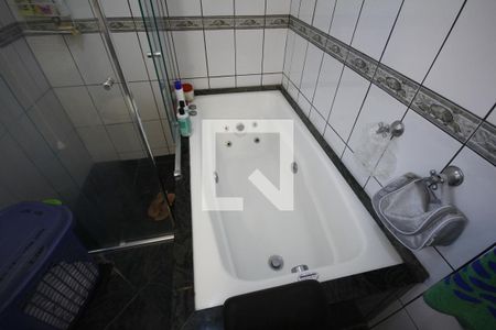 Casa à venda com 232m², 4 quartos e 2 vagasSuíte 4