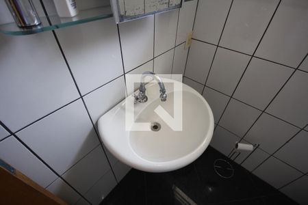 Casa à venda com 232m², 4 quartos e 2 vagasSuíte 1 e 2