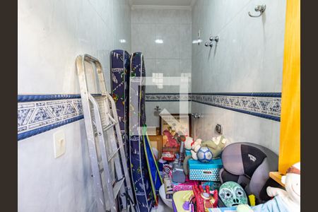 Casa à venda com 300m², 4 quartos e 3 vagas Casa à venda com 300m², 4 quartos e 3 vagasBanheiro da Suíte 2