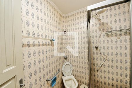 Casa à venda com 200m², 3 quartos e 2 vagas Casa à venda com 200m², 3 quartos e 2 vagasBanheiro