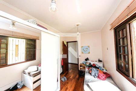 Casa à venda com 200m², 3 quartos e 2 vagas Casa à venda com 200m², 3 quartos e 2 vagasQuarto 3