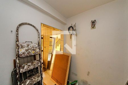 Casa à venda com 200m², 3 quartos e 2 vagas Casa à venda com 200m², 3 quartos e 2 vagasQuarto de serviço 1