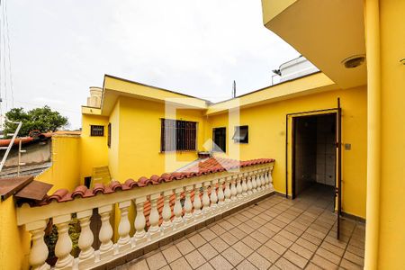 Casa à venda com 200m², 3 quartos e 2 vagas Casa à venda com 200m², 3 quartos e 2 vagasÁrea externa