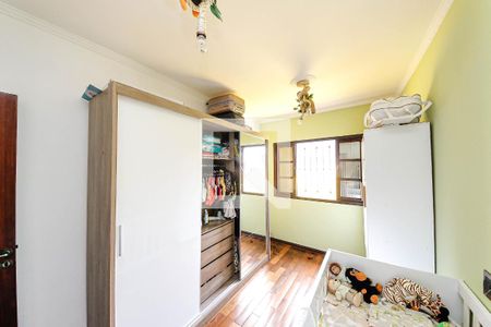 Casa à venda com 200m², 3 quartos e 2 vagas Casa à venda com 200m², 3 quartos e 2 vagasQuarto 2