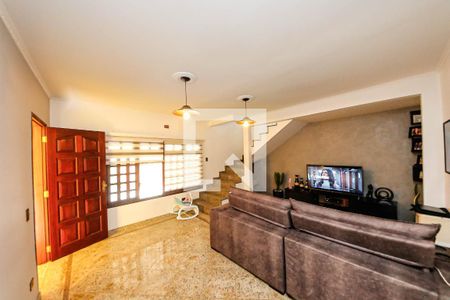 Sala de casa para alugar com 3 quartos, 200m² em Vila Ema, São Paulo