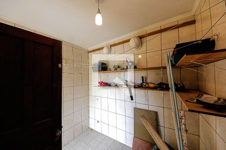 Casa à venda com 200m², 3 quartos e 2 vagas Casa à venda com 200m², 3 quartos e 2 vagasQuarto de serviço 2