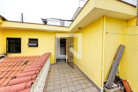 Casa à venda com 200m², 3 quartos e 2 vagas Casa à venda com 200m², 3 quartos e 2 vagasÁrea externa